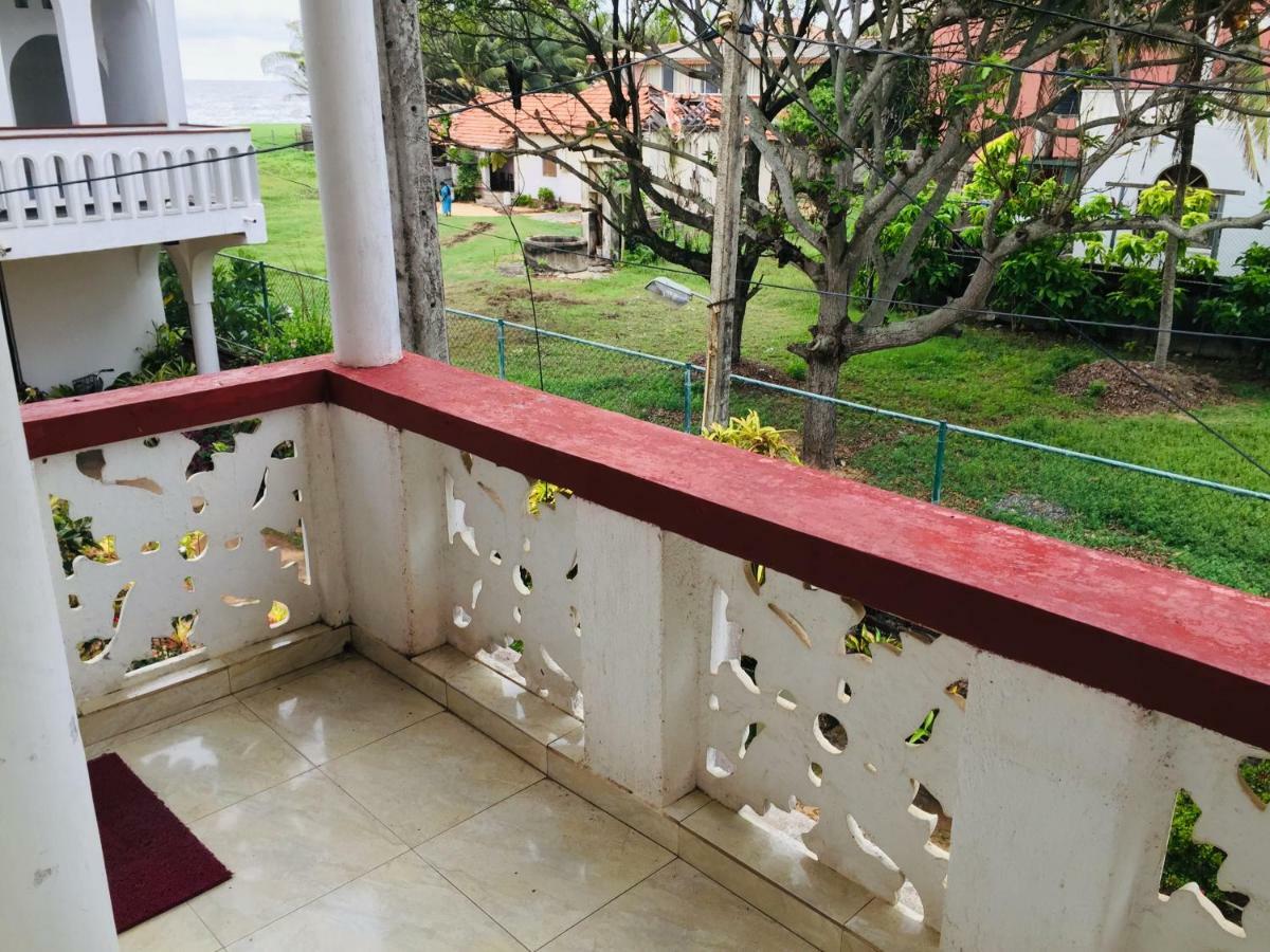 White House Leilighet Negombo Eksteriør bilde